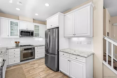 3598 Summit Trl, Carlsbad, CA 92010 photo 7