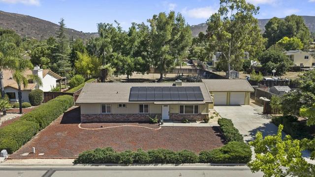 23546 Oriente Way, Ramona, CA 92065