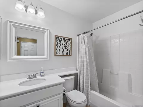 12420 Whispering Tree Ln, Poway, CA 92064 photo 22