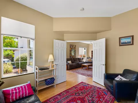 12420 Whispering Tree Ln, Poway, CA 92064 photo 6