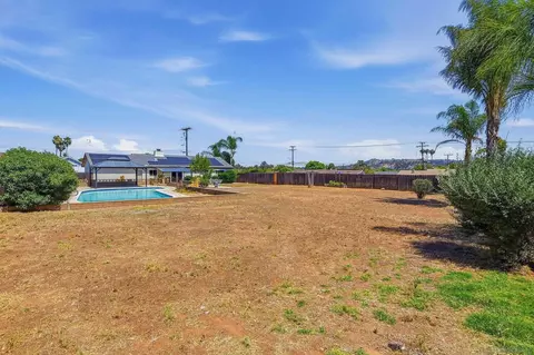 9312 Burning Tree, Santee, CA 92071 photo 25