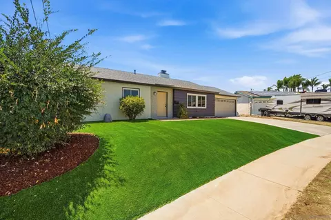 9312 Burning Tree, Santee, CA 92071 photo 2