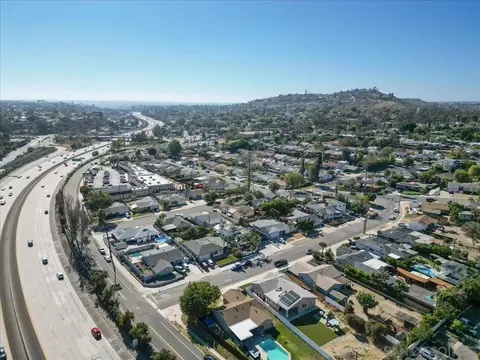 View/Area - 5230 Guessman, La Mesa, CA 91942 photo 7 of 11