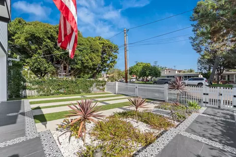 Exterior - 1004 F Ave, Coronado, CA 92118 photo 9 of 9