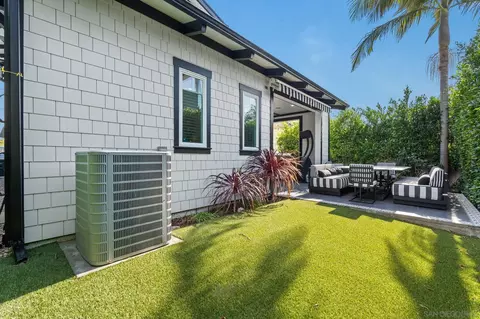 Exterior - 1004 F Ave, Coronado, CA 92118 photo 8 of 9