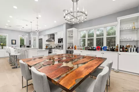 Dining - 1004 F Ave, Coronado, CA 92118 photo 2 of 2