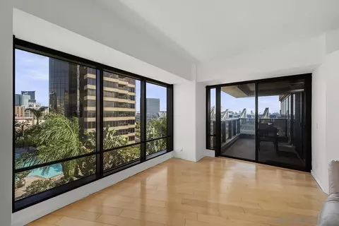 100 Harbor Dr #906, San Diego, CA 92101