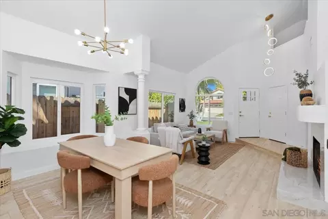 1789 Avenida Segovia, Oceanside, CA 92056 photo 14