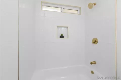 1789 Avenida Segovia, Oceanside, CA 92056 photo 35
