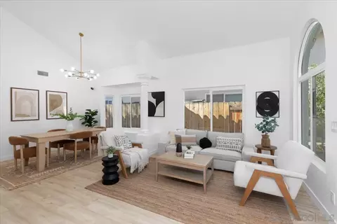 1789 Avenida Segovia, Oceanside, CA 92056 photo 9