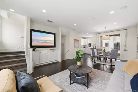 16467 Veridian Cir, San Diego, CA 92127