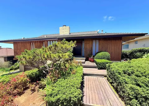 2020 Rodelane, San Diego, CA 92103