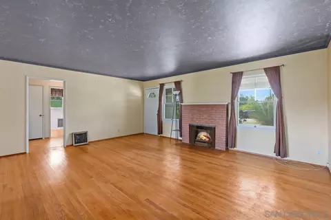 1890 Calmin, Fallbrook, CA 92028 photo 10