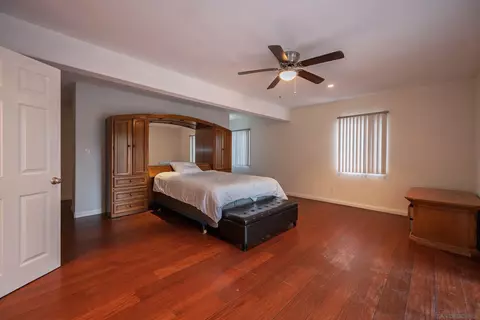 Bedroom - 444 Avalon Dr, Vista, CA 92084 photo 5 of 8