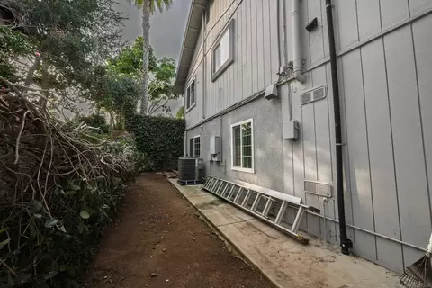 Exterior - 444 Avalon Dr, Vista, CA 92084 photo 15 of 15