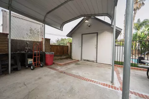 Exterior - 444 Avalon Dr, Vista, CA 92084 photo 13 of 15