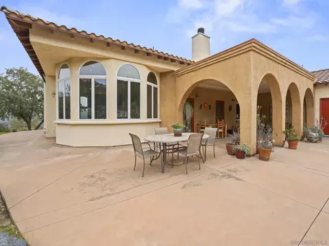 Exterior - 17922 Sierra Cielo Ln, Jamul, CA 91935 photo 5 of 14
