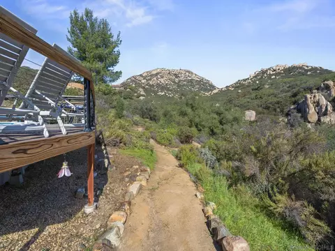 Exterior - 17922 Sierra Cielo Ln, Jamul, CA 91935 photo 11 of 14