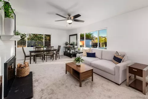 9742 Emerald Hl, Lakeside, CA 92040 photo 5