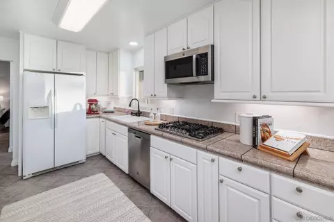 9742 Emerald Hl, Lakeside, CA 92040 photo 12