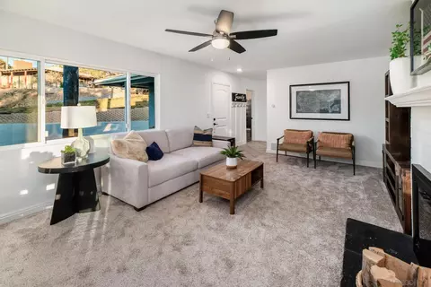 9742 Emerald Hl, Lakeside, CA 92040 photo 7