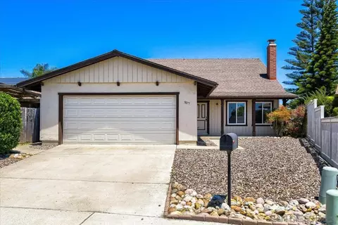 9077 Covina St, San Diego, CA 92126