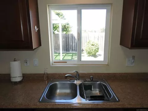 Kitchen - 1069 Woodhaven Dr, Spring Valley, CA 91977 photo 5 of 8