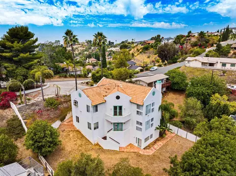 View/Area - 4235 Casa De Machado, La Mesa, CA 91941 photo 3 of 6