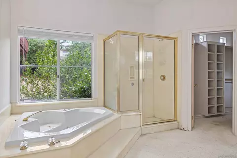 Bath - 4235 Casa De Machado, La Mesa, CA 91941 photo 2 of 5