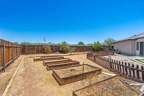 12450 Algonquin, Apple Valley, CA 92308 photo 44