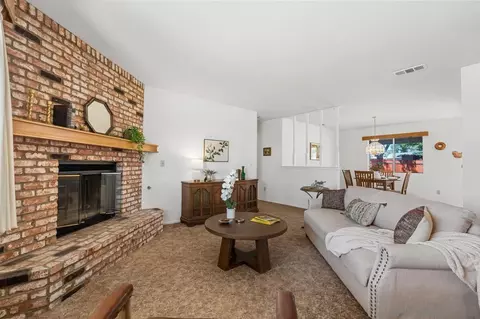12450 Algonquin, Apple Valley, CA 92308 photo 1