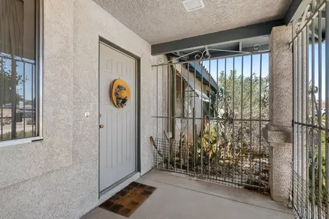 12450 Algonquin, Apple Valley, CA 92308 photo 6