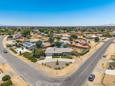 12450 Algonquin, Apple Valley, CA 92308 photo 51