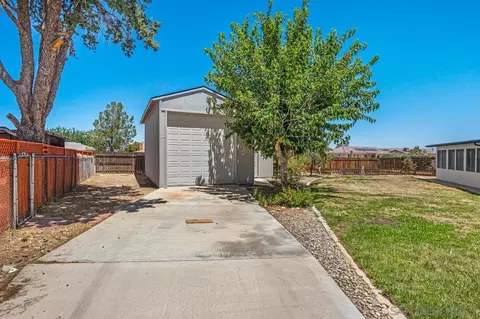 12450 Algonquin, Apple Valley, CA 92308 photo 45