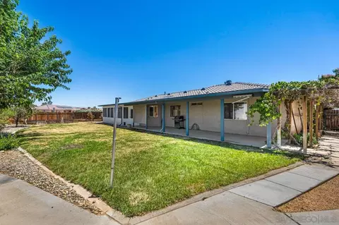 12450 Algonquin, Apple Valley, CA 92308 photo 40