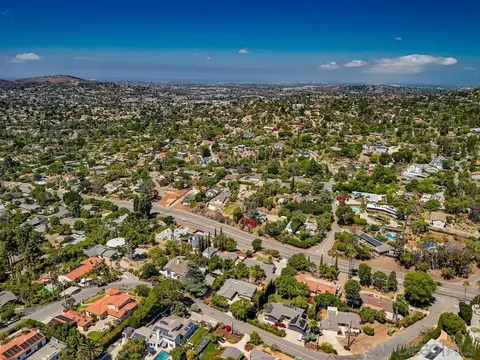 View/Area - 4586 Mayapan, La Mesa, CA 91941 photo 3 of 5