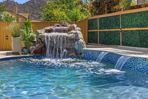 3669 Lake Park Rd, Fallbrook, CA 92028 photo 2