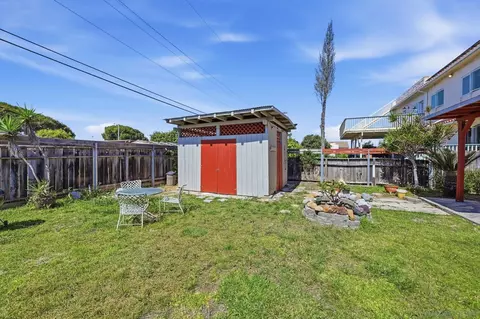 Exterior - 551 Thorn St, Imperial Beach, CA 91932 photo 5 of 5