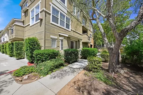 4611 Central Plz, San Diego, CA 92123