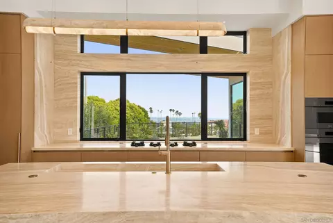 6012 La Jolla Mesa Dr, La Jolla, CA 92037 photo 11