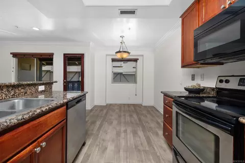 Kitchen - 1434 Marshall Rd #23, Alpine, CA 91901 photo 5 of 5
