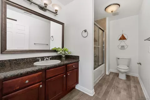 Bath - 1434 Marshall Rd #23, Alpine, CA 91901 photo 2 of 5