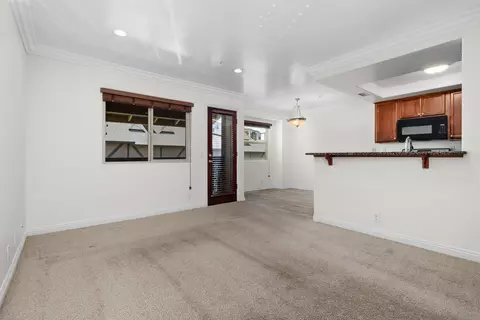 Living - 1434 Marshall Rd #23, Alpine, CA 91901 photo 2 of 5