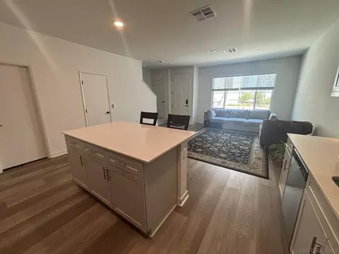 312 Zest Ln, Fallbrook, CA 92028 photo 9