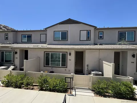 312 Zest Ln, Fallbrook, CA 92028 photo 1