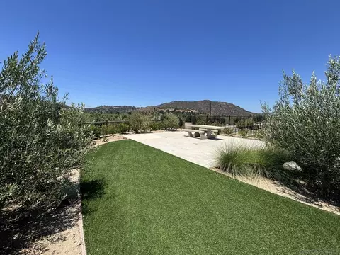 312 Zest Ln, Fallbrook, CA 92028 photo 23