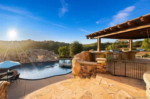 Exterior - 16997 Sky Valley Dr, Ramona, CA 92065 photo 17 of 23