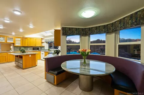 Kitchen - 16997 Sky Valley Dr, Ramona, CA 92065 photo 5 of 5