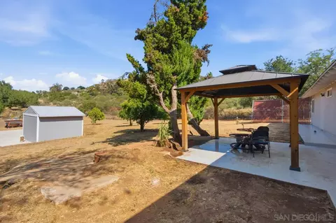 Exterior - 15773 Oak Valley Rd, Ramona, CA 92065 photo 7 of 11