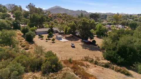 View/Area - 15773 Oak Valley Rd, Ramona, CA 92065 photo 2 of 6